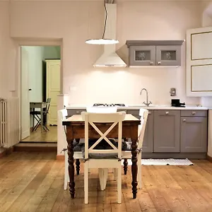 Apartment Wine Nebbiolo Florence