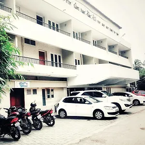 Hotel Keerthi, Thiruvananthapuram