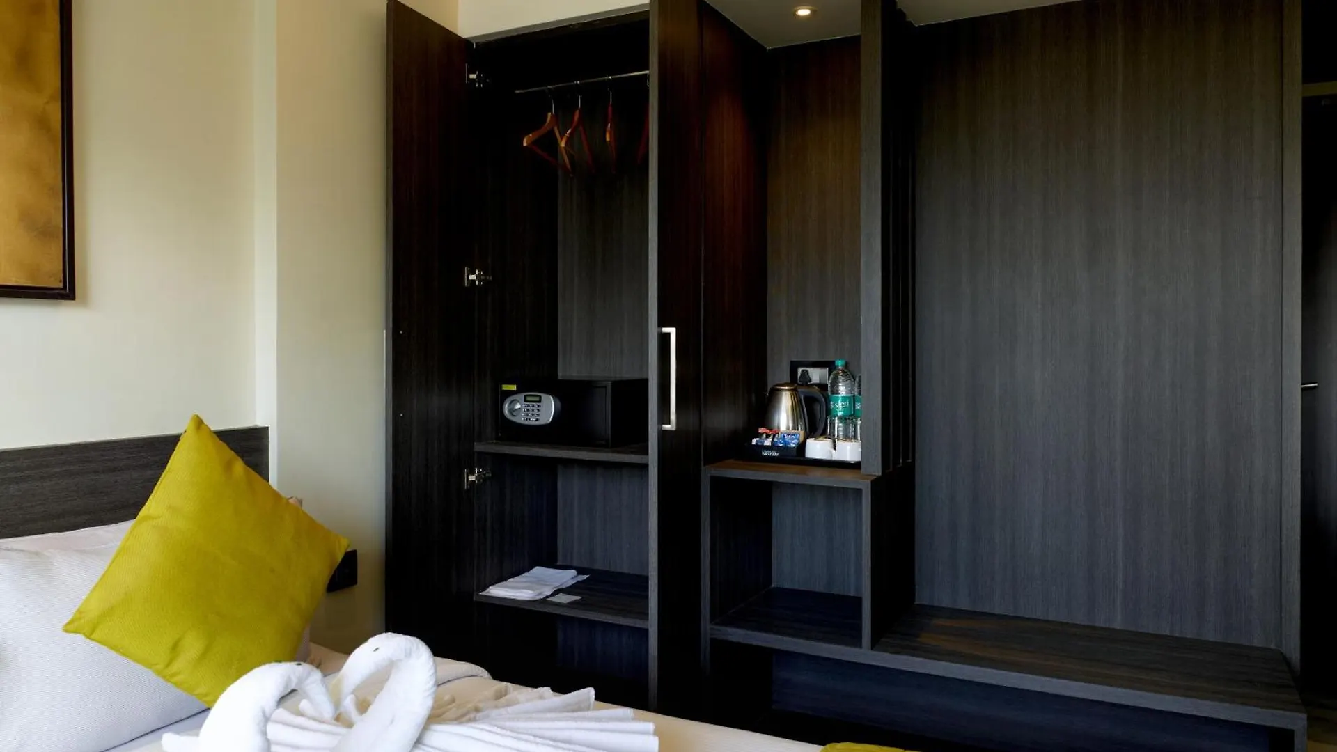 Ariya Nivaas A Vegetarian Hotel Thiruvananthapuram